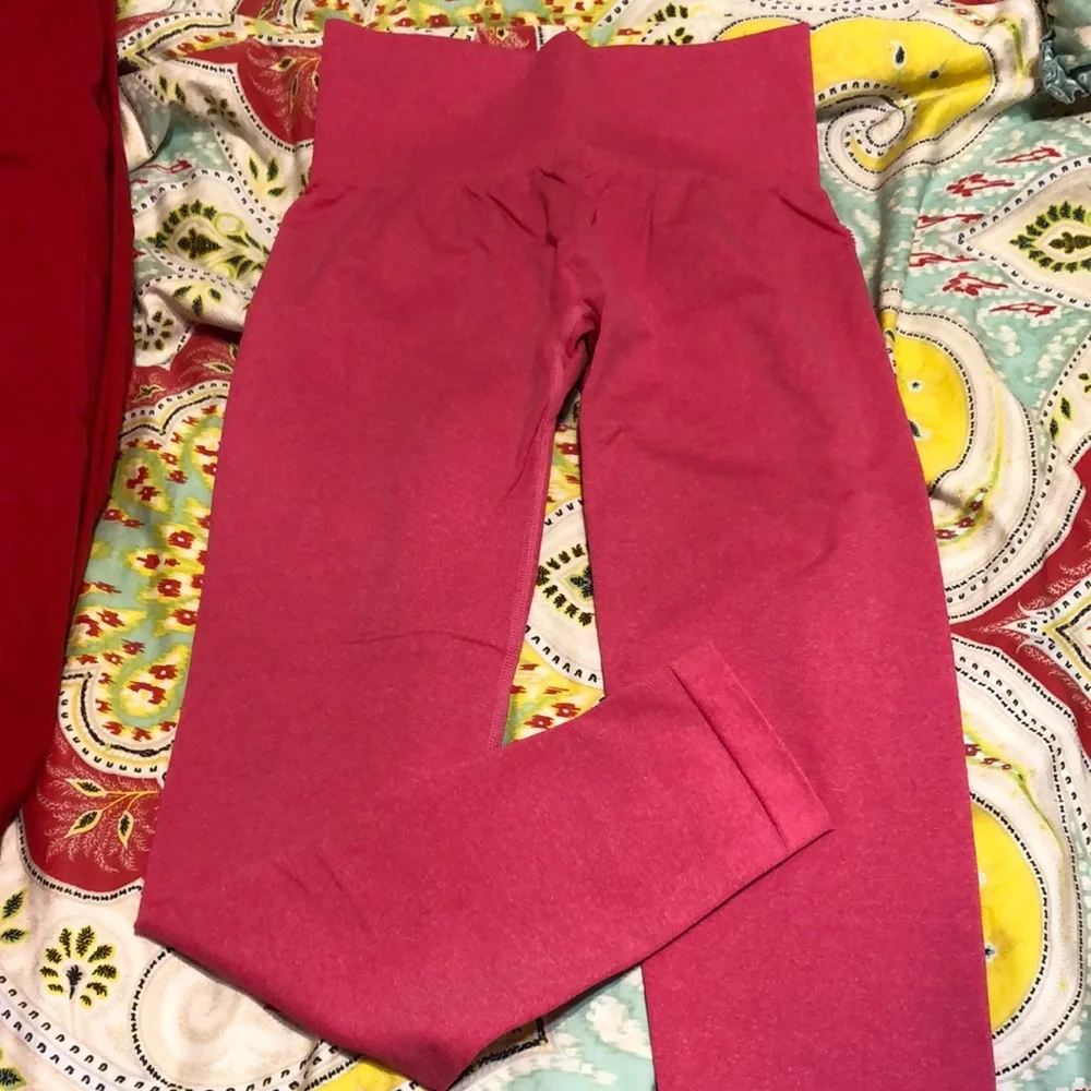NVGTN Pink Leggings - Picture 2 of 4